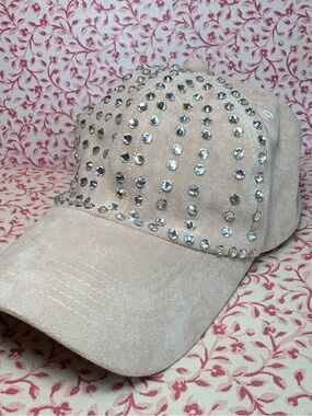 Lake Shore Drive Crystal-Embellished Beige Suede-Look Baseball Cap